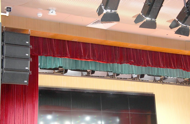 北京二中学校礼堂蒙特宝舞台一级香蕉视频在线