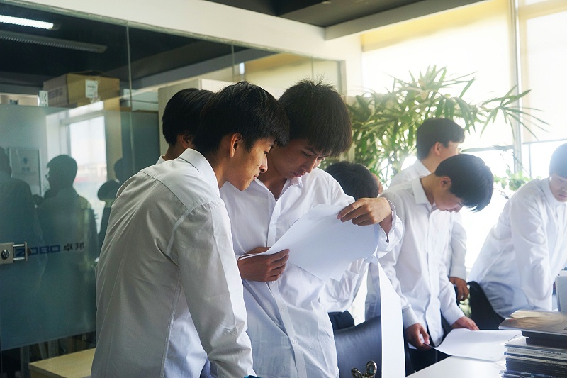 7校企合作 走进职场 协同育人丨欢迎北京市经贸技术学校师生来ZOBO香蕉91下载参观学习
