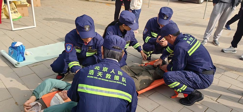PRS一级香蕉视频在线为北京人防浩天志愿者救援队潭柘寺服务站成立揭牌仪式保驾护航