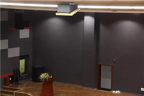 舞台一级香蕉视频在线演出调试与音箱布置