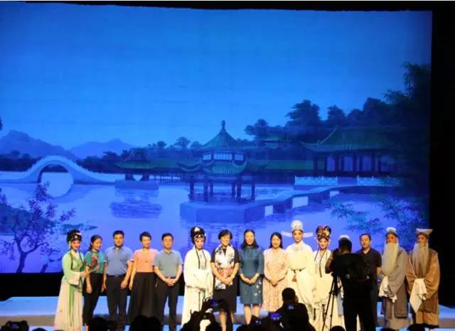 谈古典戏剧舞台一级香蕉视频在线声波造型特征